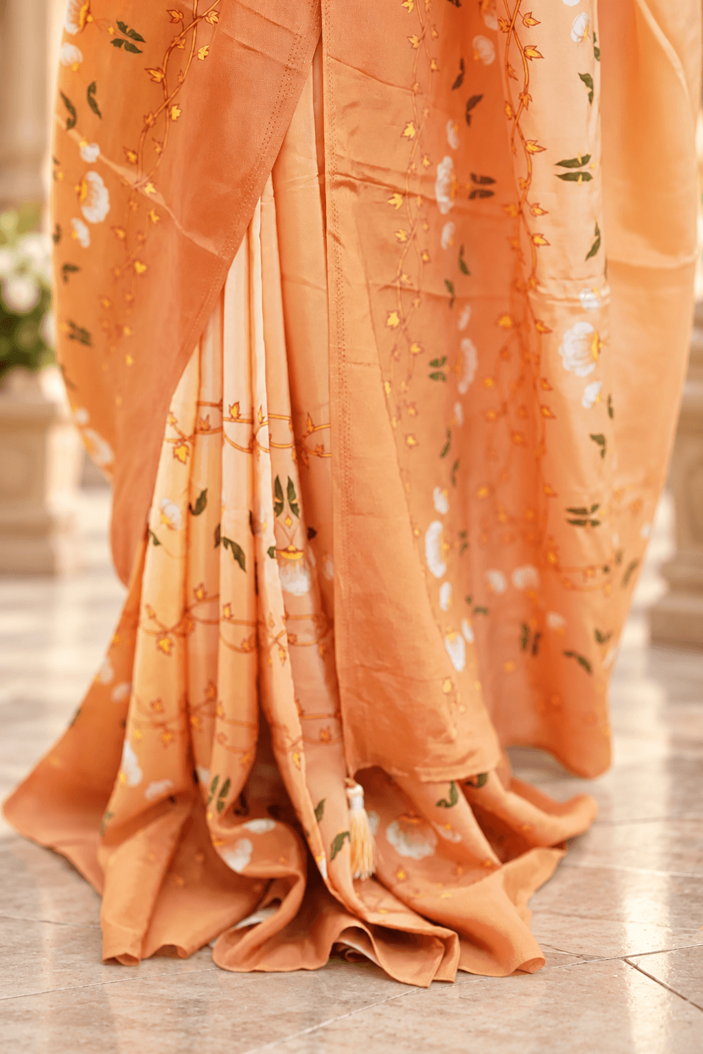 Sunlit Vine Bloom Saree