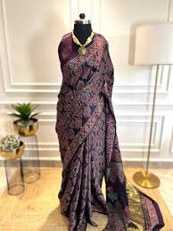 Royal Emerald Temple Border Georgette Saree